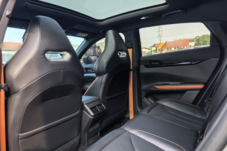 Used Changan UNI-V 2023 1.5T Smart Navigation Version
