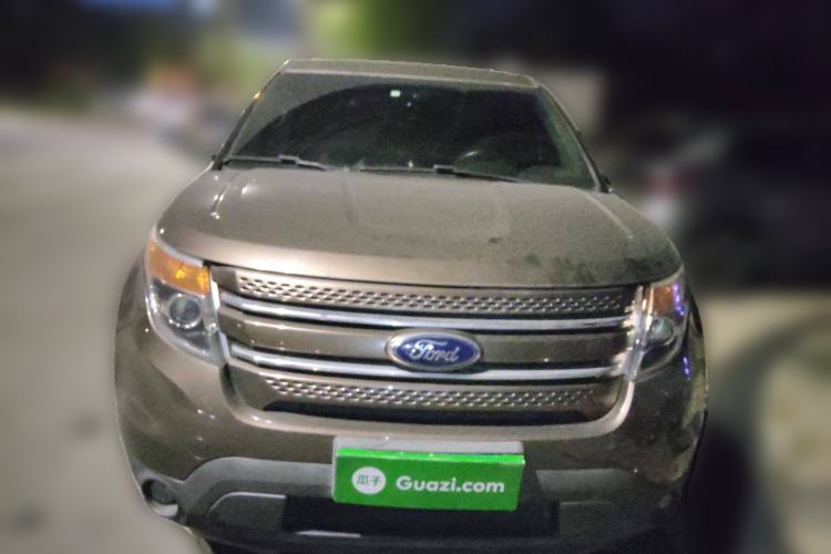 Used Ford Explorer 2013 3.5L Deluxe Model