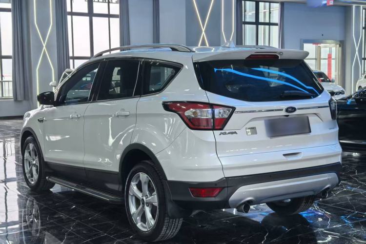 Used Ford Kuga 2017 EcoBoost 180 Two-Wheel-Drive Tiger Leap Model
