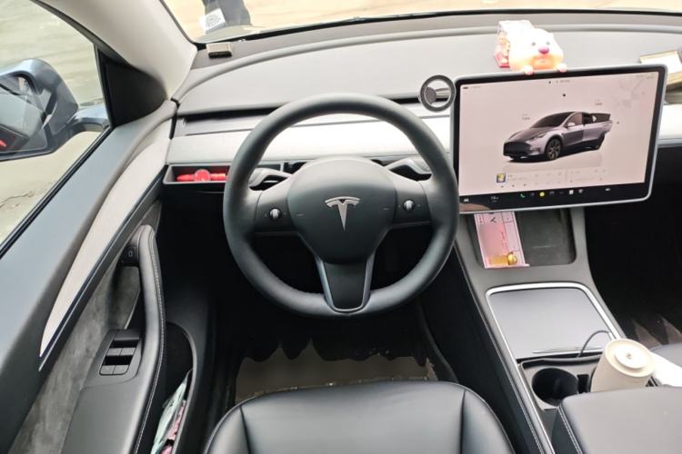 Used Tesla Model Y 2024 Rear-Wheel-Drive Version Steering Wheel