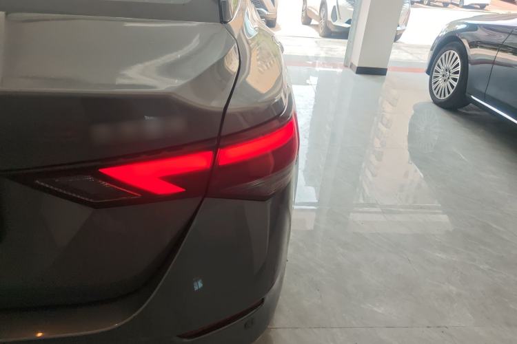 Used Nissan Sylphy 2021 1.6L XL CVT Enjoyment Edition Right Rear Taillight