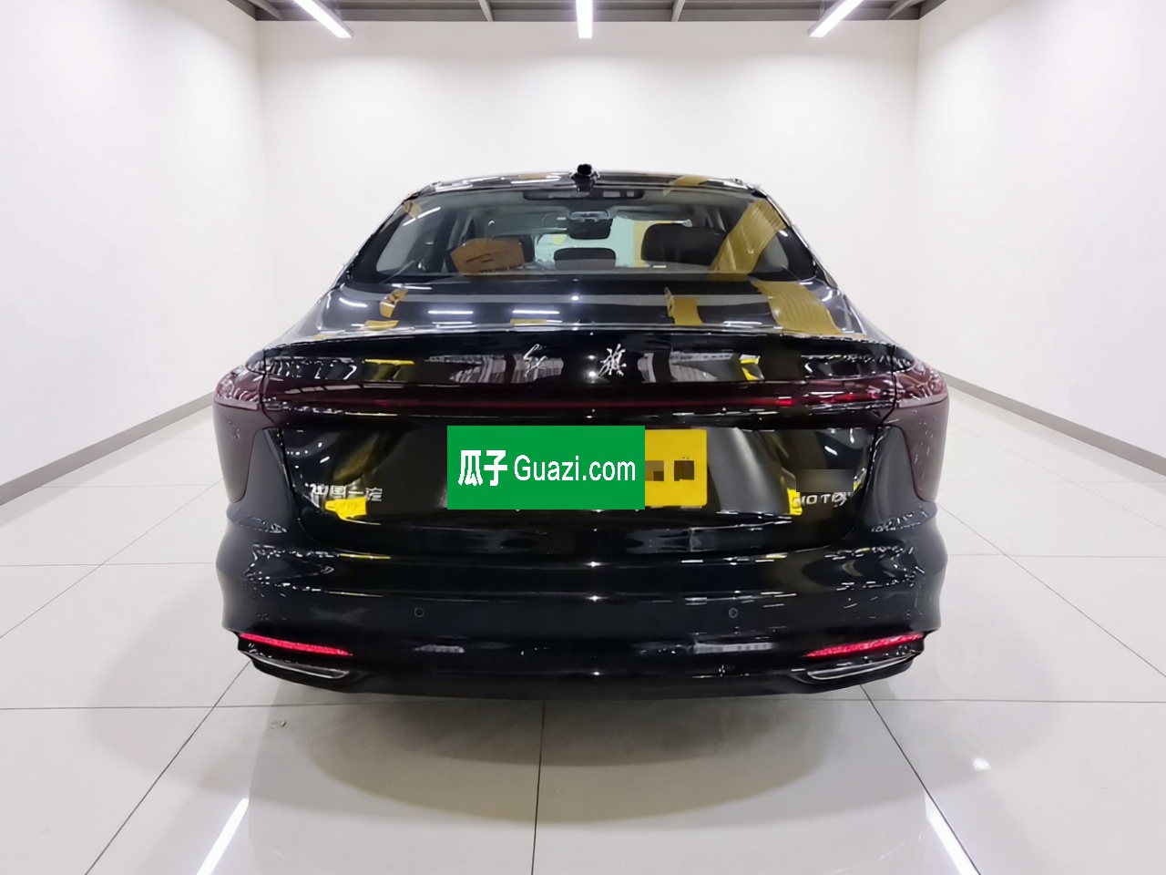 Hongqi H5 2025 Model 2.0T Automatic Xuan Ying 2 Million Units Commemorative Edition — снимка 5