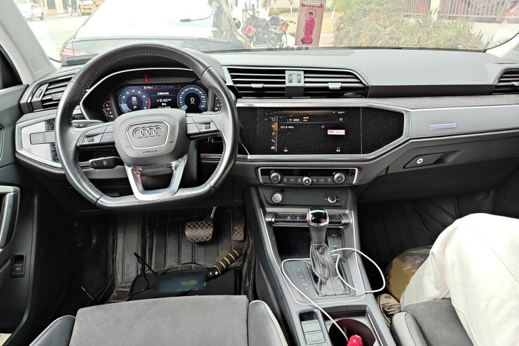 Used Audi Q3 2020 35 TFSI Fashion Dynamic Model