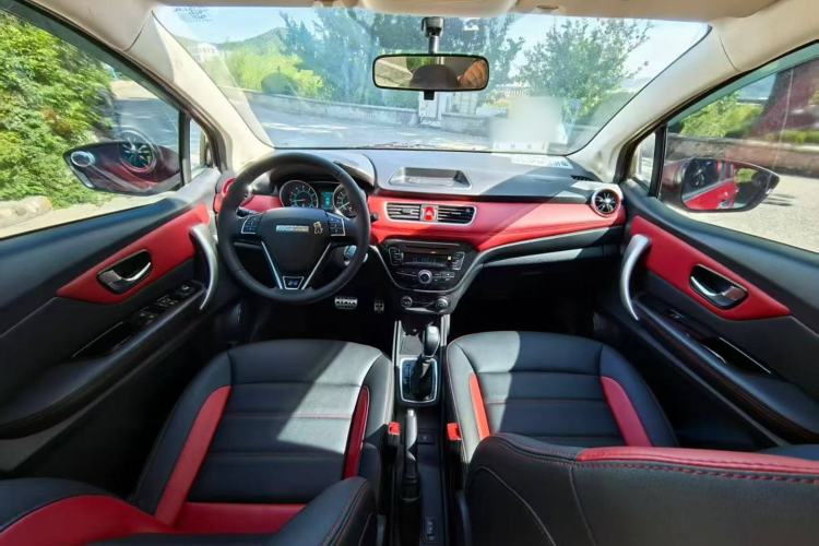 Used Haval H1 2015 1.5L AMT Urban Model