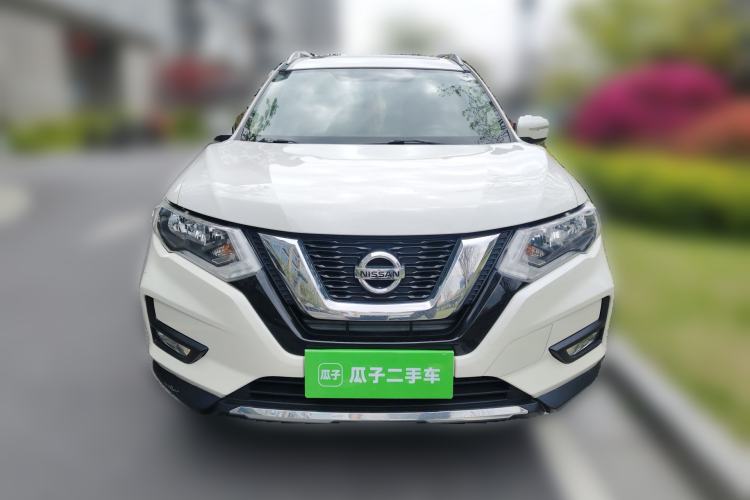 Used Nissan X-Trail 2017 2.5L CVT Leading Edition 4WD Front