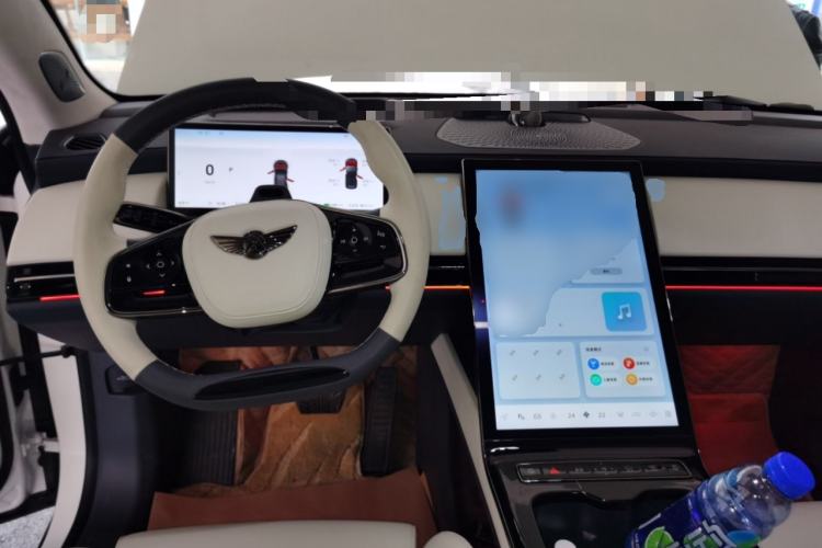 Used Yuanhang H8 2024 560 km All-Wheel Drive Premium Edition
