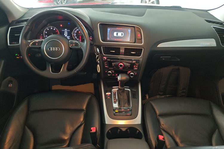 Used Audi Q5 2015 40 TFSI Technology Edition
