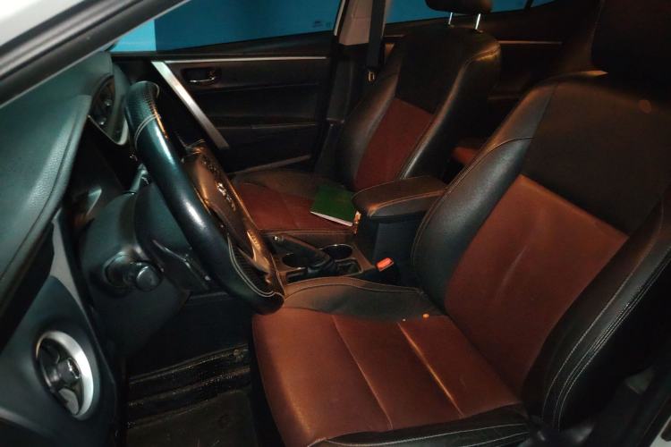 Used Toyota Corolla 2018 Dual-Engine 1.8L E-CVT Smart Edition