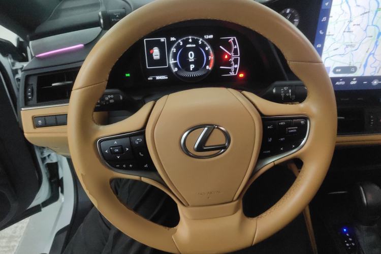 Used Lexus ES 2025 200 Premium Edition