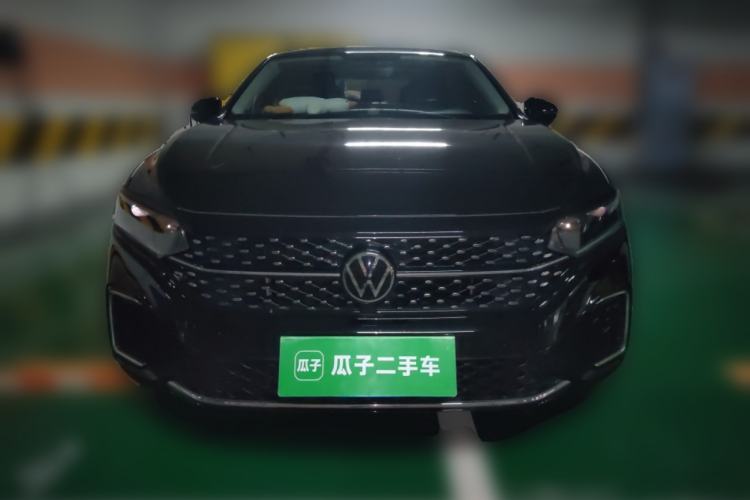 Used Volkswagen Passat 2023 330TSI Starry Elite Edition