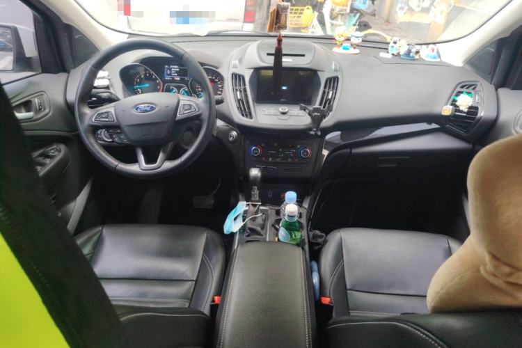 Used Ford Kuga 2017 EcoBoost 245 4x4 Prestige Edition Center Console