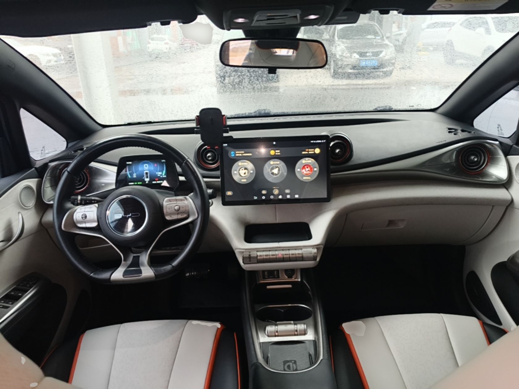 BYD Dolphin 2021 405 km Fashion Edition — снимка 12