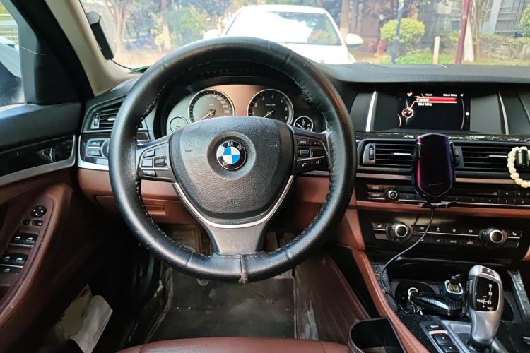 Used BMW 5 Series 2017 525Li Leading Model