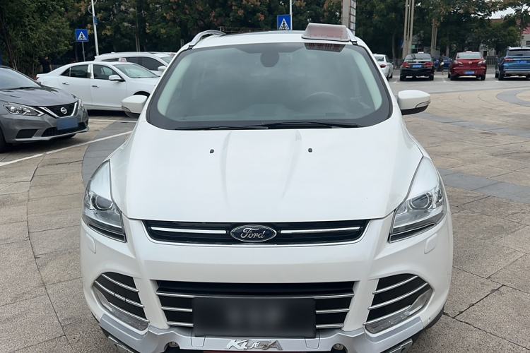 Used Ford Kuga 2015 2.0L GTDi Four-Wheel-Drive Sport Model