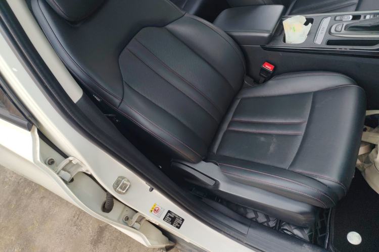 Used GAC Trumpchi GS4 2021 270T Automatic Elite Tech Edition Right Front Seat