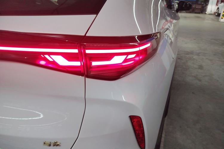 Used Volkswagen ID.UNYX 2024 Ultra Long-Range Version Exterior 3