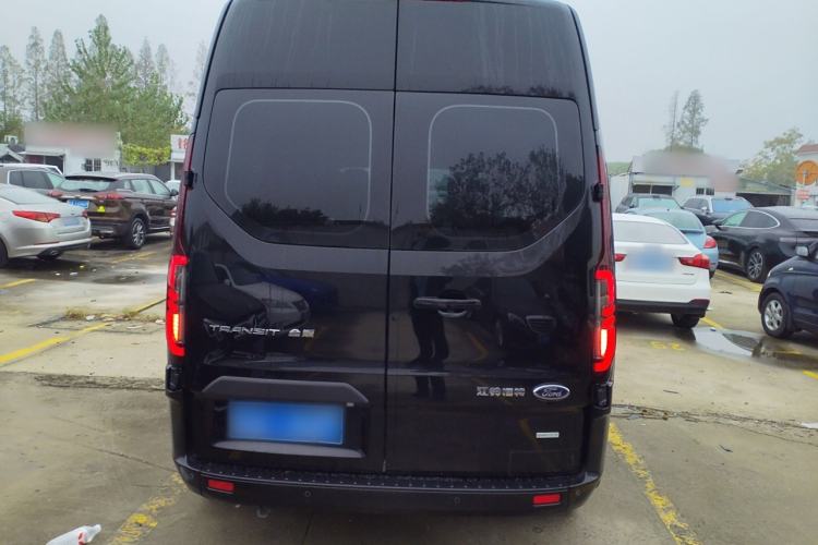 Used Ford Transit 2023 2.0T Gasoline Automatic Business & Travel Model Mid-axle Medium Roof 7/8/9-Seater
