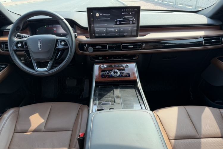 Used Lincoln Aviator 2023 3.0T V6 All-Wheel Drive Zunya Cruise Version 7 Seats
