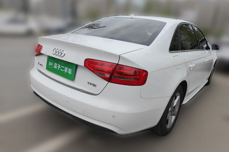 Used Audi A4L 2016 30 TFSI Automatic Comfort Model Rear Right 45 Deg