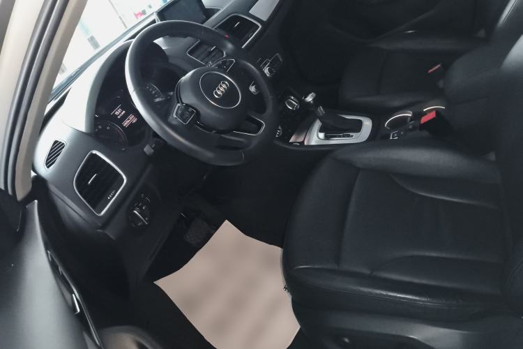 Used Audi Q3 2016 35 TFSI Collection Edition Comfort Model