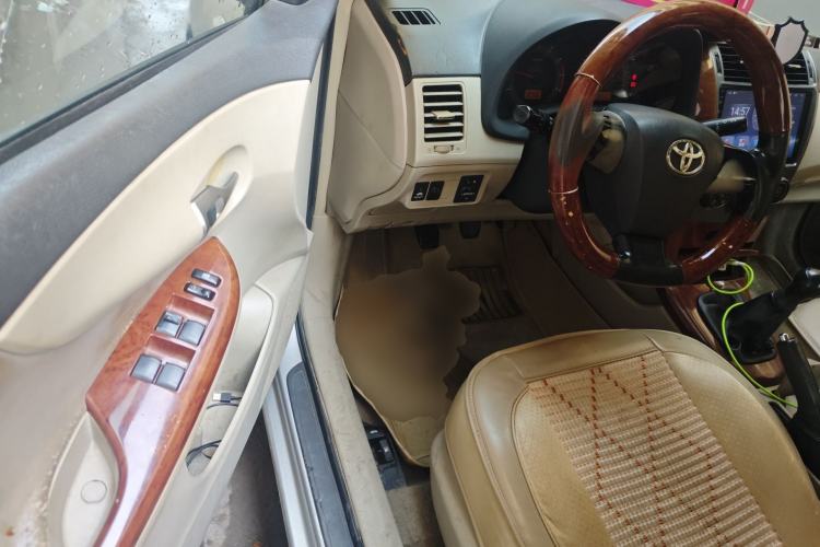 Used Toyota Corolla 2011 1.6L Manual GL