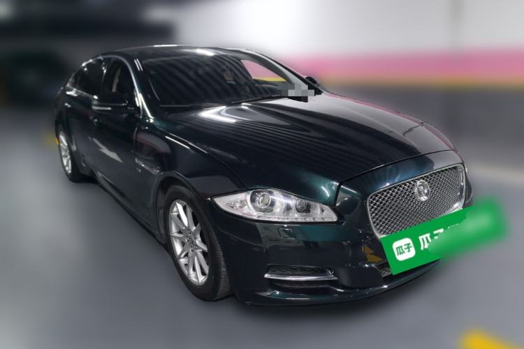 Used Jaguar XJ 2013 XJL 3.0 SC Panoramic Business Edition Front Right 45 Deg