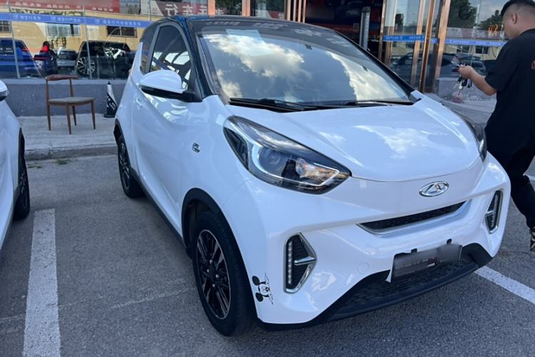 Used Chery New Energy Little Ant 2022 Restyled Version Sweet Pink Edition Half-Sugar Version 28.8 kWh 30 kW 301 km