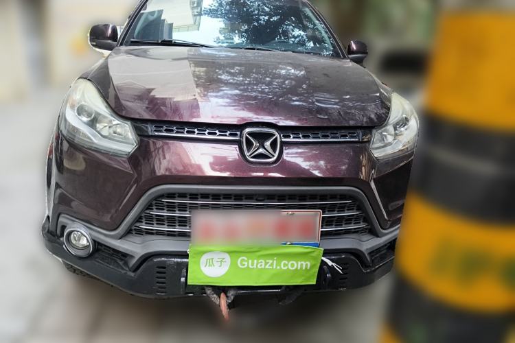 Used JMC Yusheng S350 2016 2.4T Automatic 2WD Diesel Luxury Version with Sunroof 7 Seats Front