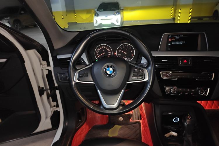 Used BMW X1 2016 sDrive18Li Premium Edition
