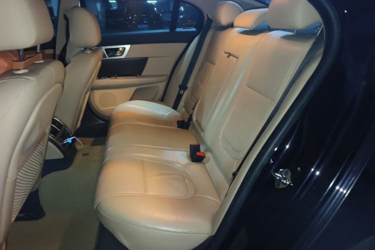 Used Jaguar XF 2013 XF 2.0T Luxury Edition