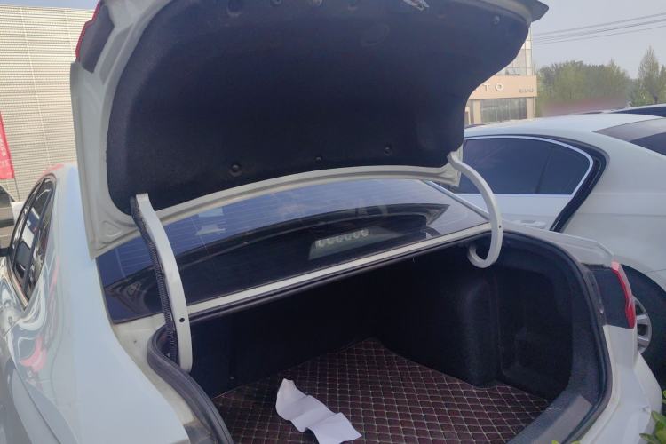 Used Volkswagen Bora 2018 1.5L Manual Comfort Model Trunk