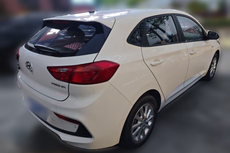 Used Hyundai Verna RV 2017 1.4L Automatic Cool Edition GLS China V Emission Standard Rear Right 45 Deg