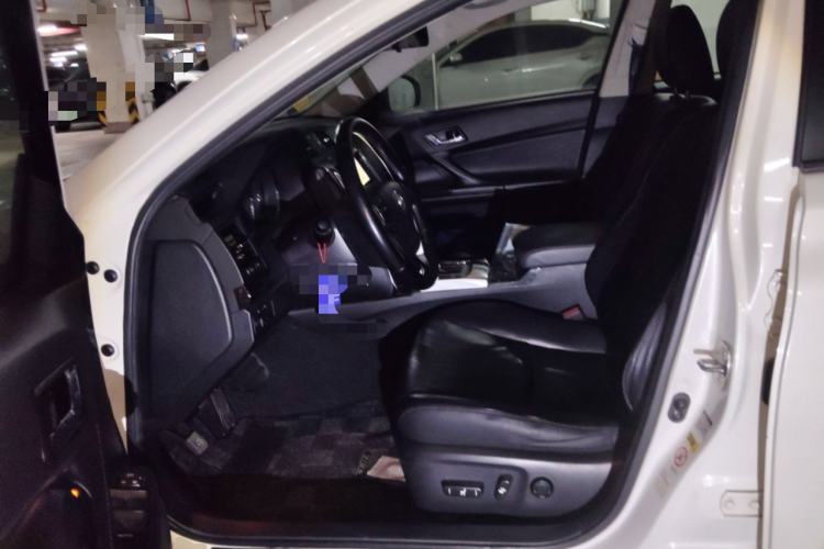 Used Toyota Reiz 2012 2.5V Fengdu Elite Stylish Edition
