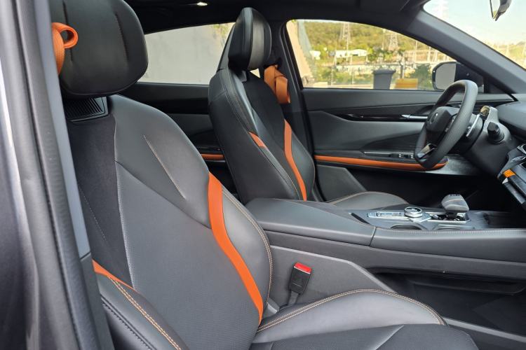 Used CHANGAN UNI-V 2022 1.5T Sport Edition