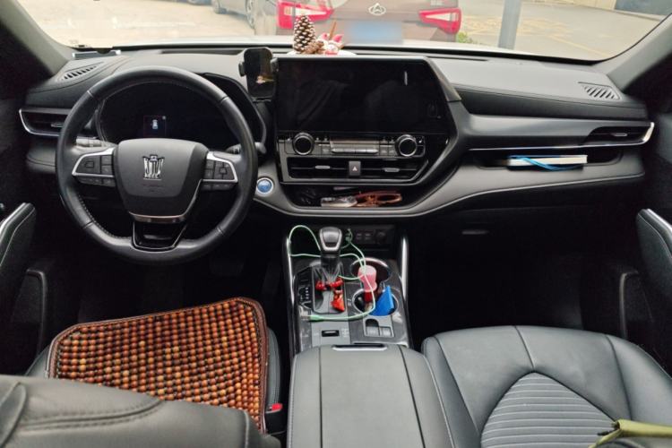 Used Toyota Crown Kluger 2021 2.5L HEV Four-Wheel Drive Premium Edition Center Console