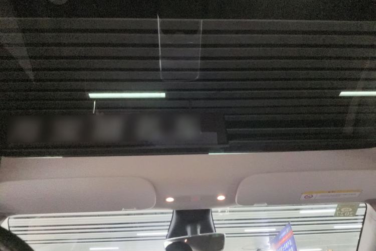 Used Tesla Model Y 2021 Standard Range Rear-Wheel Drive Version Headliner