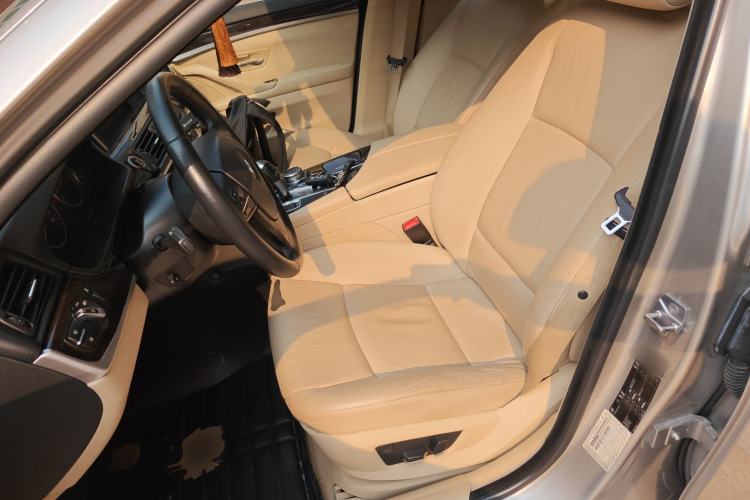 Used BMW 5 Series 2013 525Li Leading Model Left Front Seat