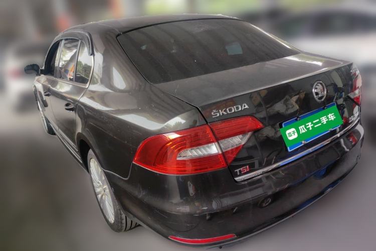 Used Skoda Superb 2013 1.8TSI Automatic Yashi Edition Exterior 3