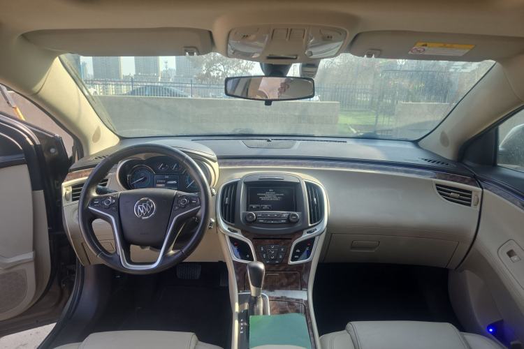 Used Buick LaCrosse 2013 2.4L SIDI Leading Comfort Version
