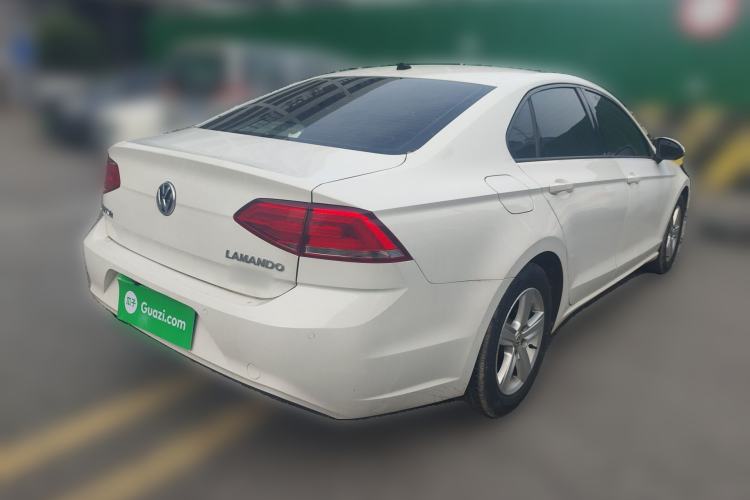 Used Volkswagen Lamando 2017 230TSI DSG Fashion Edition