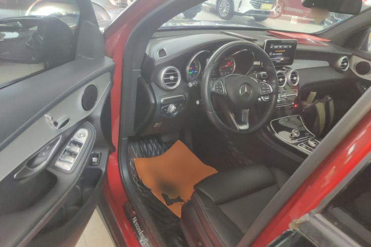 Used Mercedes-Benz GLC Coupe 2017 GLC 200 4MATIC Coupe SUV Driver Seat