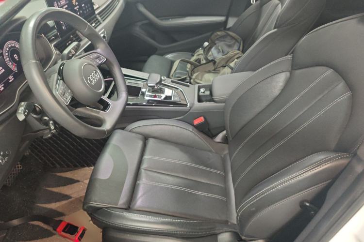 Used Audi A4L 2023 40 TFSI Luxury Dynamic Model
