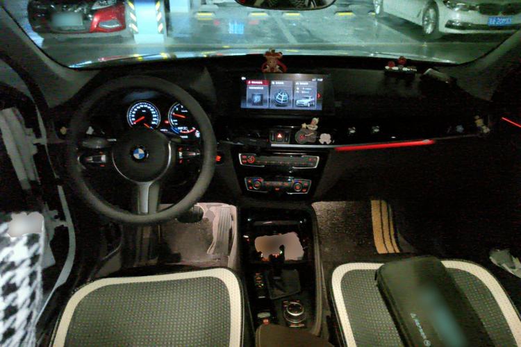 Used BMW X1 2020 sDrive20Li Premium Edition Center Console