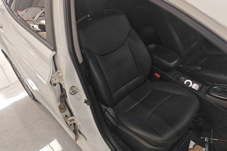 Used Hyundai Elantra (5th Generation / Langdong) 2015 1.6L Automatic Fashion Model Right Front Seat