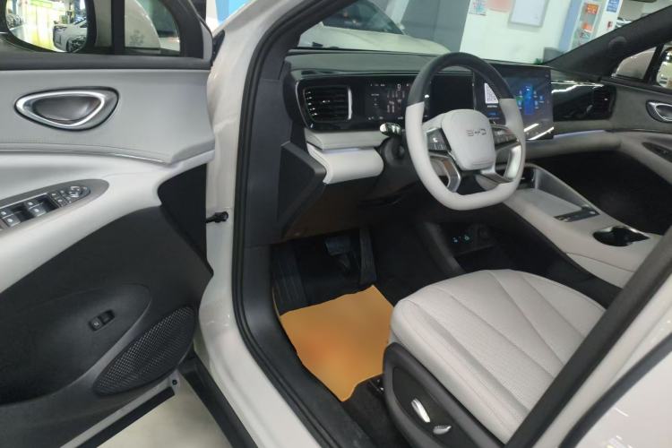 Used BYD Sealion 06 New Energy 2025 Model EV 605 Navigation Pro Edition
