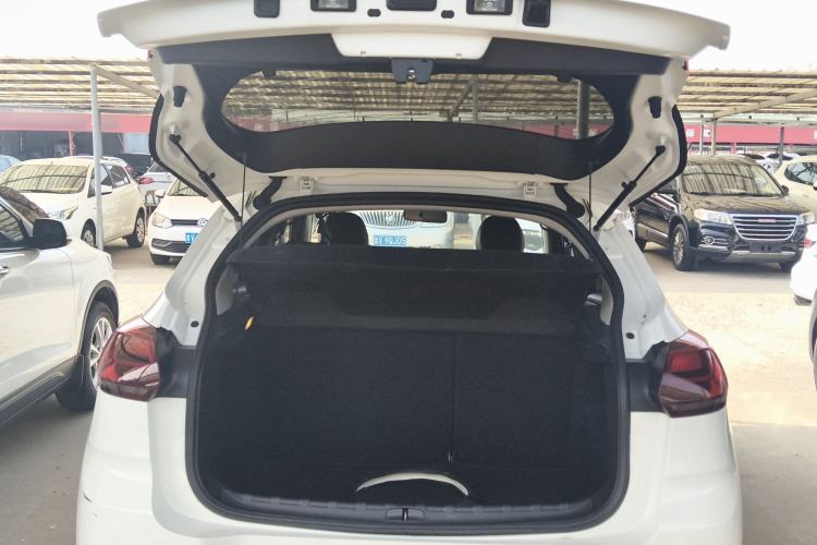 Used Citroen C3-XR 2015 1.6L Automatic Smart Version Trunk