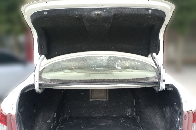 Used Dongfeng Aeolus A60 2014 1.6L Manual Luxury Model