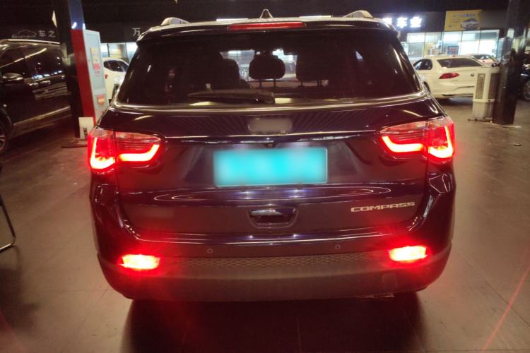 Used Jeep Compass 2019 220T Automatic Family Edition