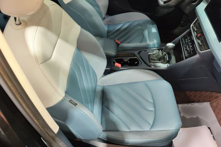 Used Volkswagen Tharu 2023 300TSI Two-Wheel-Drive Full Moon Edition Right Front Seat