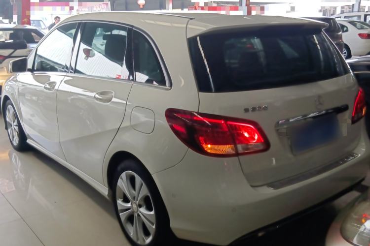 Used Mercedes-Benz B-Class 2017 B 200 Sport Edition
